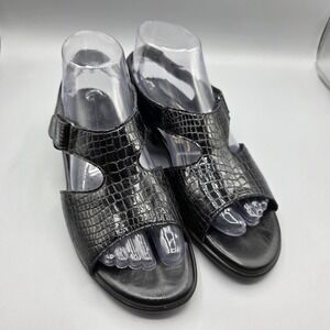 SAS Suntimer Sandals Womens 8.5 Black Patent Leather Croc Embossed Comfort Shoes
